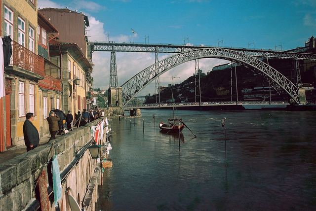 Arquivo Histórico ≠